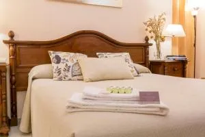 格兰阿文尼达酒店 - 阿兹纳尔卡扎尔