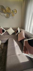 Cozy & bright studio with balcony and parking