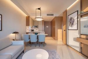 Deluxe Address Opera Home