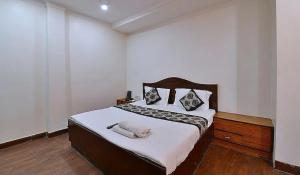 Hotel euro Near New Delhi Railway Station & Connaught Palace