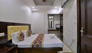 Hotel euro Near New Delhi Railway Station & Connaught Palace