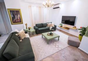 Chic Getaway with Private Terrace in Sidi Bou Said