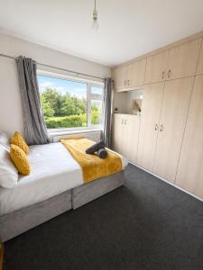 Stylish 3BR Stay for Monthly Guests