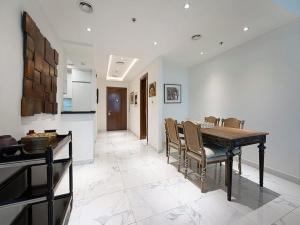 1 BR Noora Tower - Canal Views