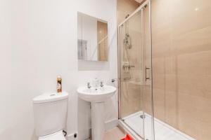 Stylish Modern City Center Flat