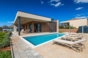 Vila Kumpanija with Pool by Vacay Villas