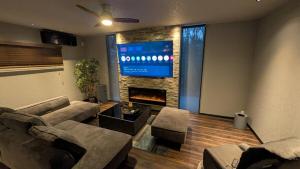 小型犬OK天然温泉 サウナ 屋内BBQ 那須の貸切別荘 最大10名 巨大プロジェクター完備 駐車3台Rooms Base Nasu