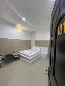 Cảnh Việt Hotel