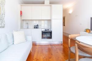 Cozy Retreat near Ribeira by LovelyStay