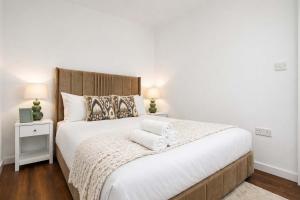 Homey 2-Bedroom Retreat