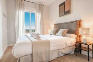 Premium villa with private pool, garden and BBQ REMS