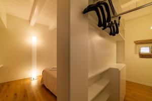 Sardinian Gallery Contrada img3