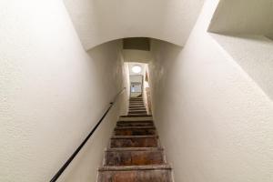 Sardinian Gallery Contrada img13