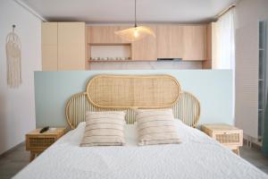 Studio Roxys Retreat in Nord10 by Alezzi - pool n playground