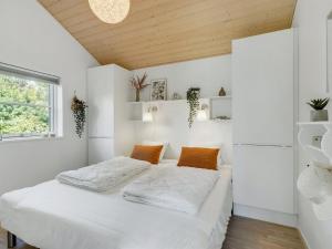 Holiday Home Jelke - 50m from the sea by Interhome