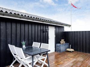 Holiday Home Pertti - 400m from the sea by Interhome