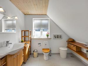 Holiday Home Othelia - 1-8km from the sea by Interhome