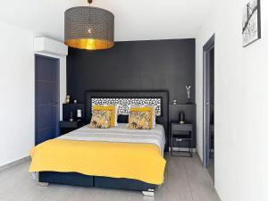 Holiday Home LOustaloun by Interhome