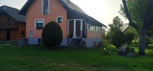 Holiday Home Vuković Plitvice Mountain Retreat