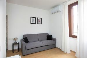 Navigli Studio 6 - Two Steps from Porta Genova by InnStay