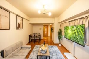 3 mins Walk from JR Kamata Station, 7 mins by Shinagawa Line, Direct Service from Keikyu Kamata Station to Haneda Airport, Direct Service to Tokyo, Shinagawa, Yokohama, Ueno