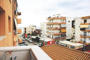 Eriss apartments