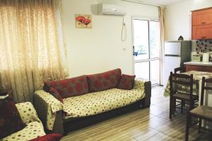 Eriss apartments