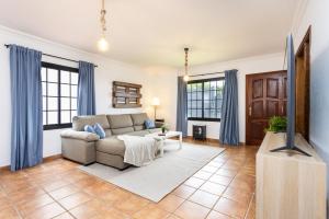 Villa Marysol by Eden Rentals Villas