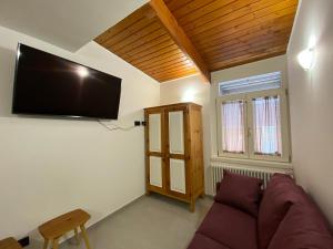 Bilocale Mandron - Serafini