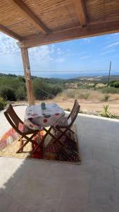 Cottage Alchimiza Isola Rossa Hills