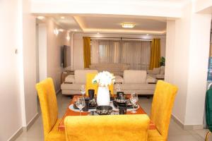 Savy Homes-Shawmut Suites
