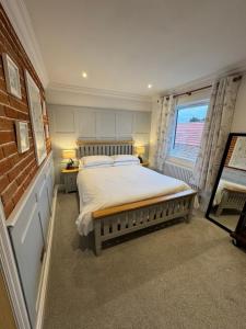 Hall Farm Cottage, Barham