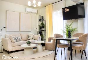 Zoi Suite - fully renovated luxury apartment