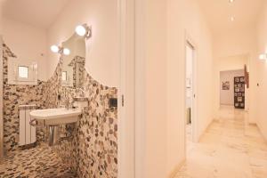 National House Monti