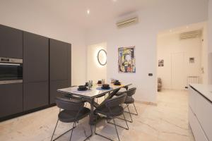 National House Monti