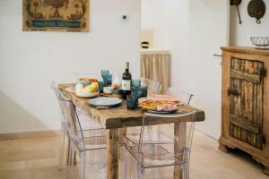 Puglian Farmhouse Near Alberobello Trulli