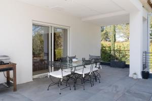 Contemporary Villa in Provence with pool, ideal for 6 Guests
