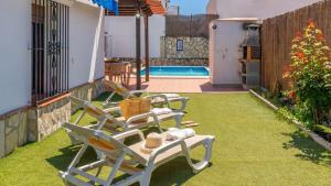 Casa El Torero El Bosque by Ruralidays