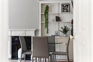 2 Bed Apartment- Mayfair 4
