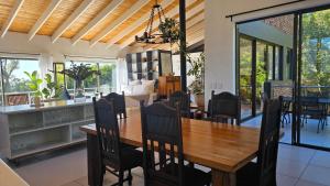 The Pinoak Penthouse