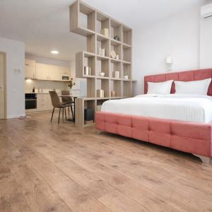 Eni`s Apartments