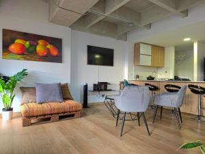 2 Bed Loft in Poblado Envigado Border with Full Amenities