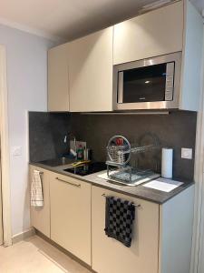 Cosy Studio - Heart of Nice - 2 min from Massena