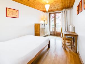 Charmant 3 pièces avec balcon, piscine et poêle à bois, proche des pistes à Serre Chevalier-Chantemerle - FR-1-762-26