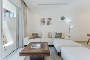 PVH - Mayas Geneva - Pool View 1BR Plus Maids Room - Near Community Park