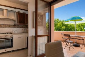 Gelso Lake Balcony - 2 Bedrooms