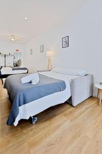 Golondrina - Modern Apt - Near Bioparc by Río Turia Apartments