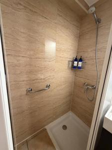 Comfortable and modern apartment, Luxury