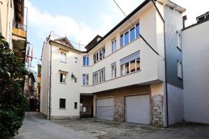Palazzotto Manzoni Civico 4, in centro a 2 passi dal Lago