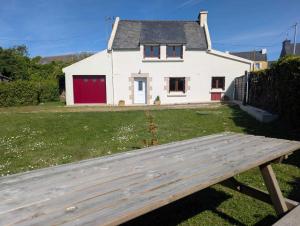 Maison 4 pers, plage & GR34 à pied, jardin clos